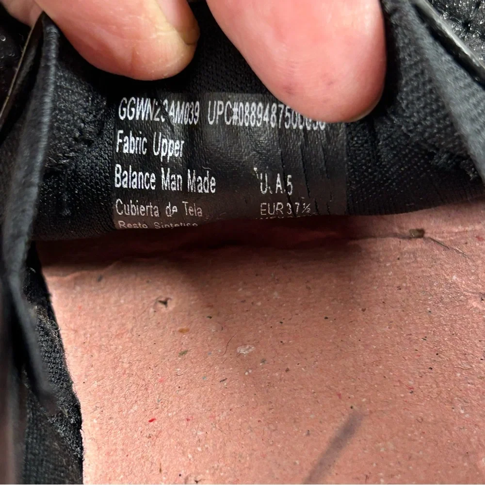 Wonder Nation Black‎ Quilted Glittering Sneakers